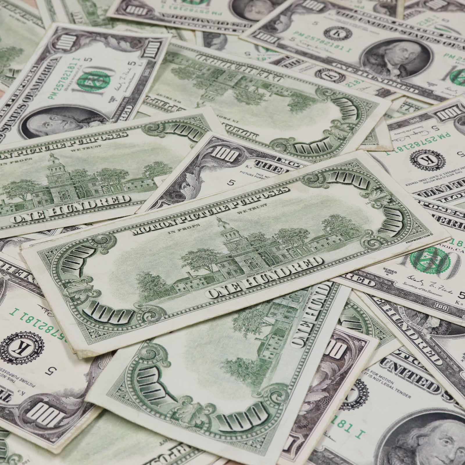 $30,000 RealAged® Full Print 1990 Series Bundle - Image 3