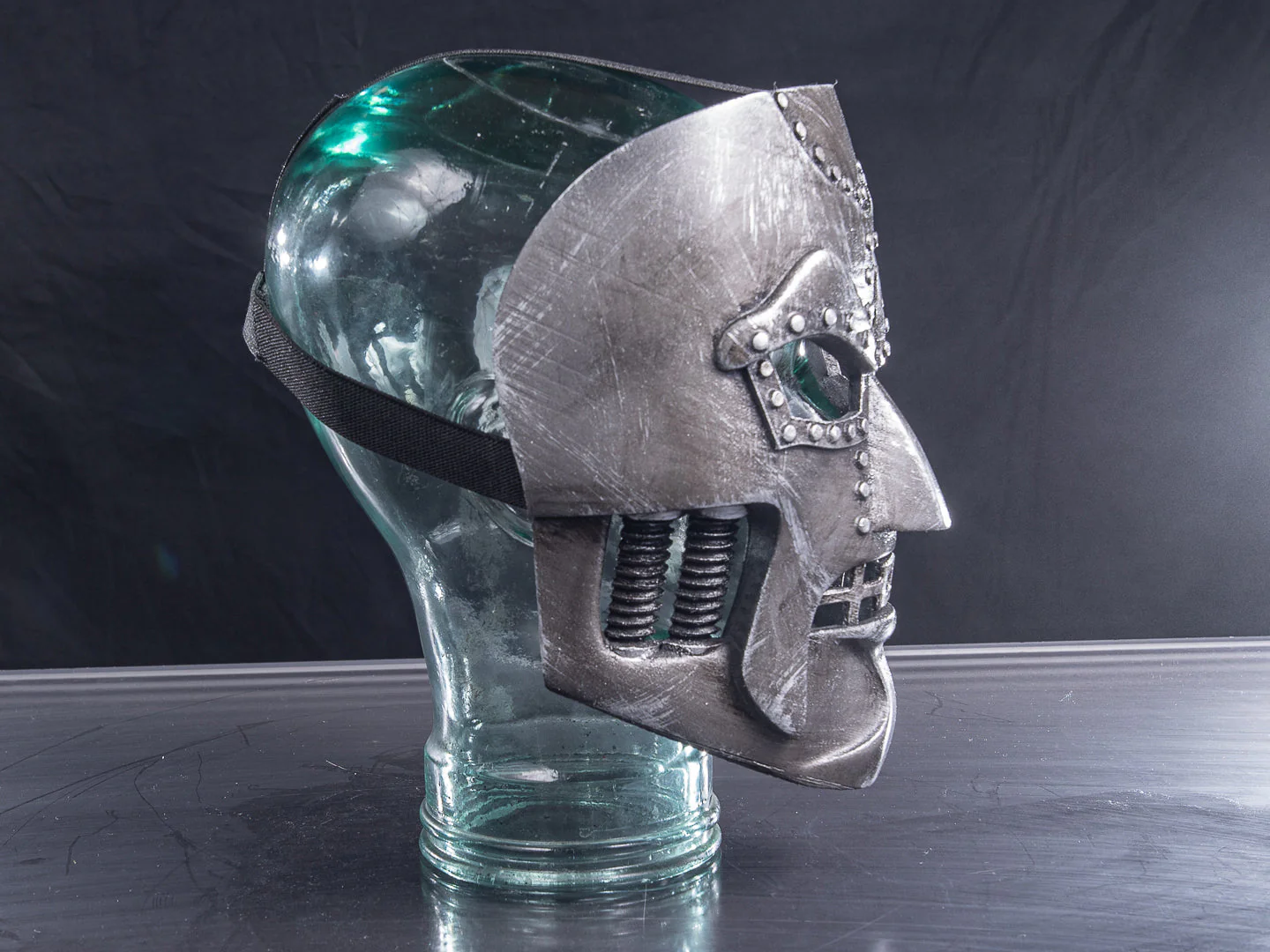 Doom - Fully Adjustable Cosplay Doctor's Face Mask Costume Replica - Image 3