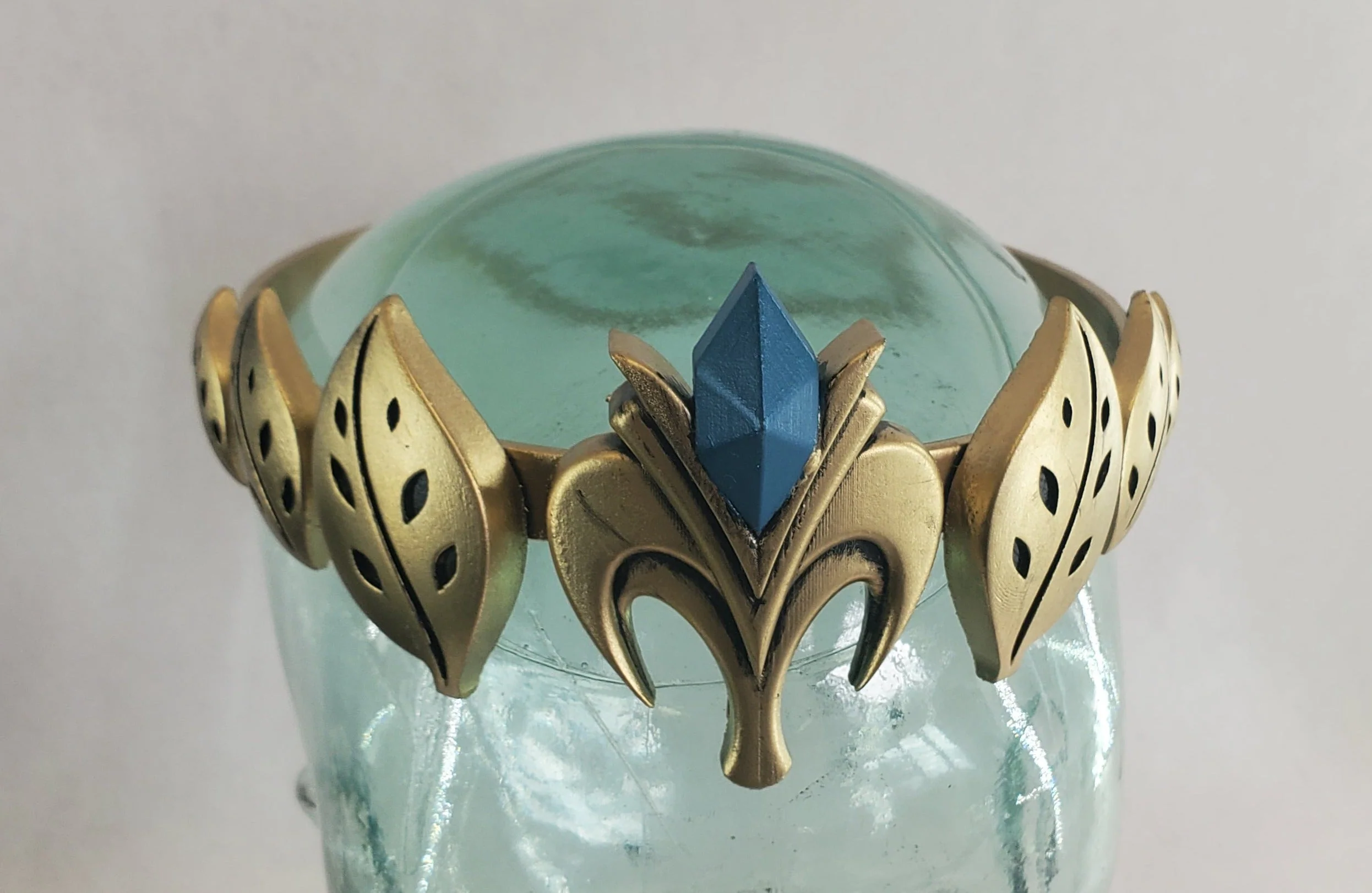 Fantasy Princess Tiara Crown Costume Prop - Image 2