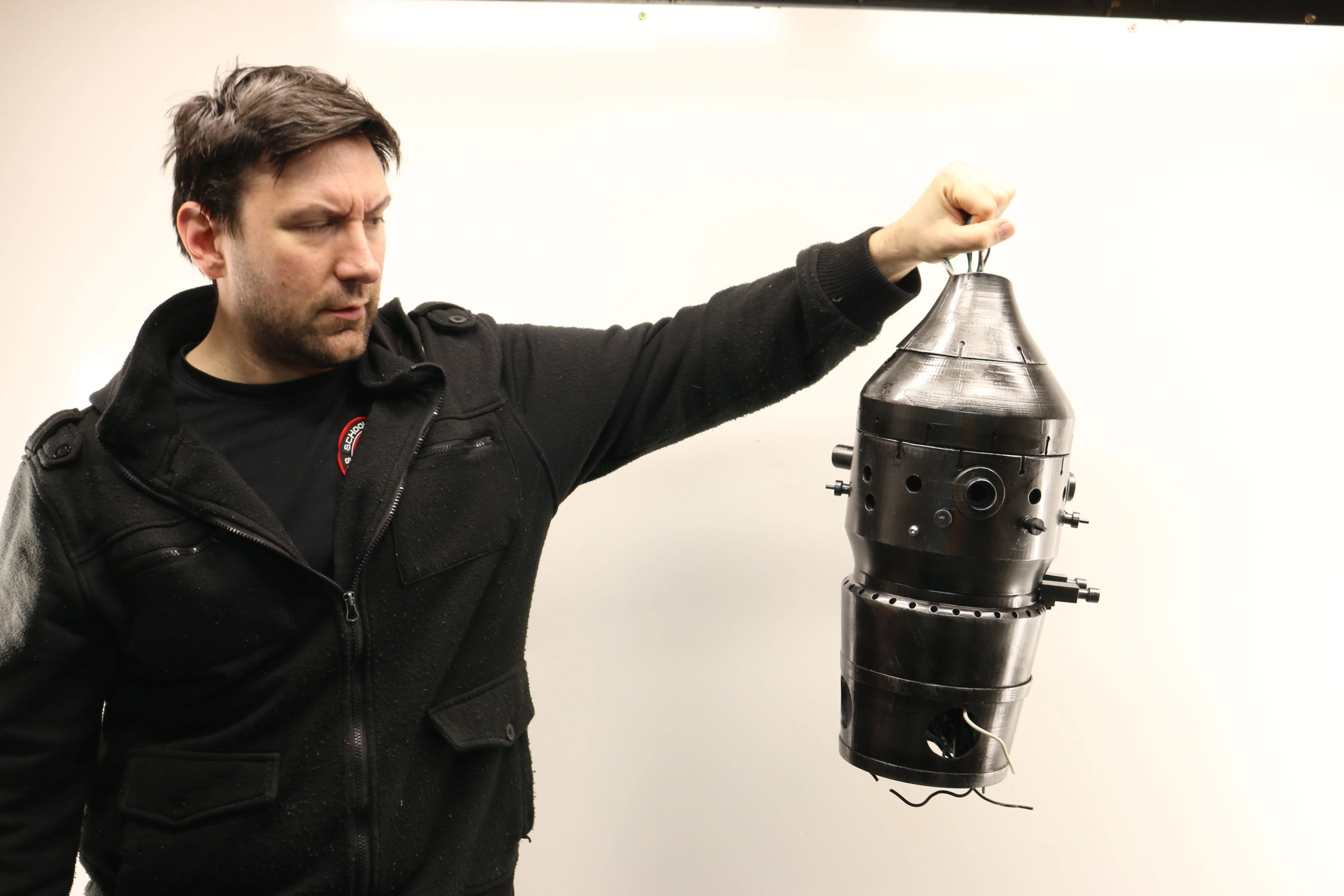 IG Unit Head Cosplay Display Prop - Image 13