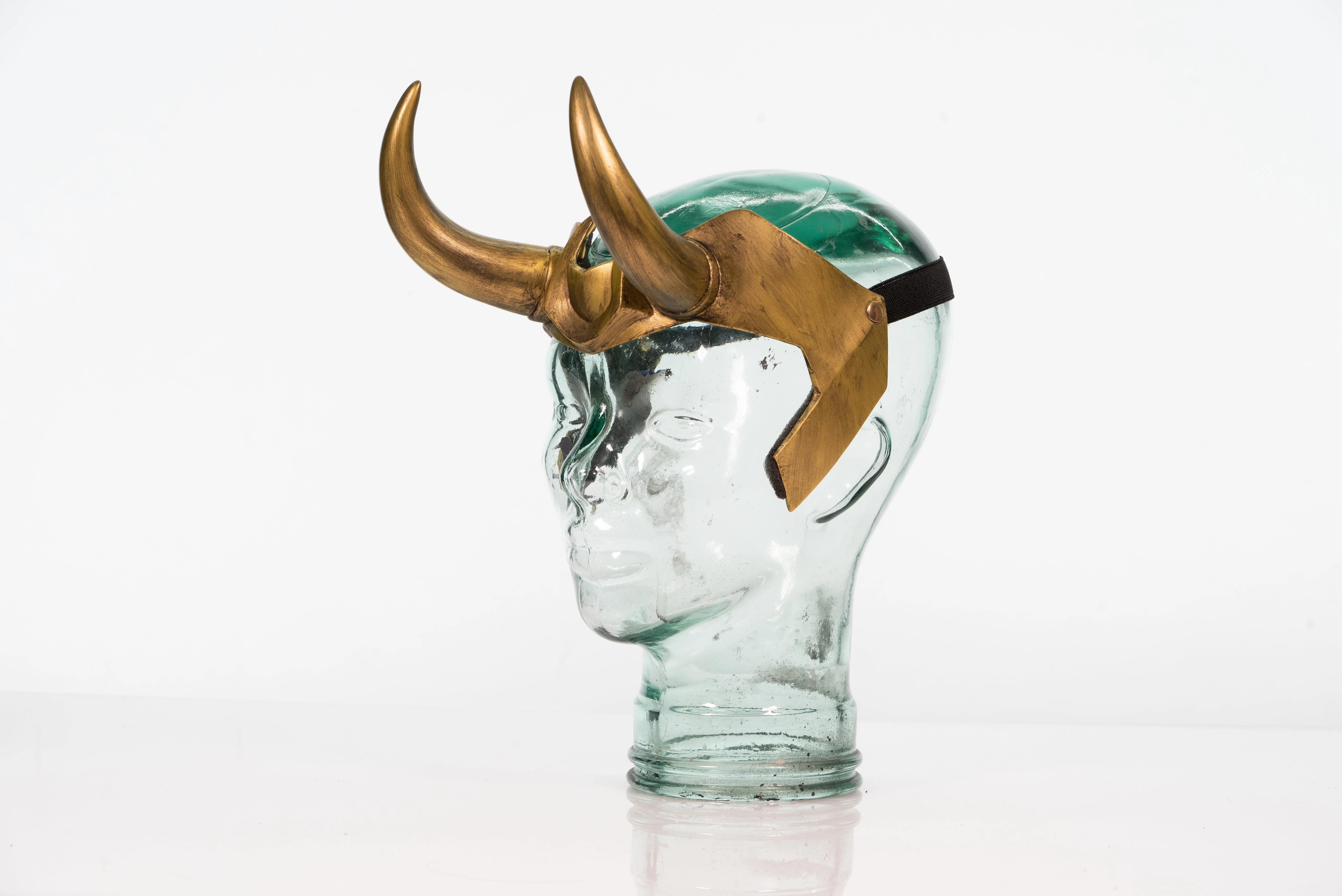 Loki Crown Wearable Costume Prop - Image 4