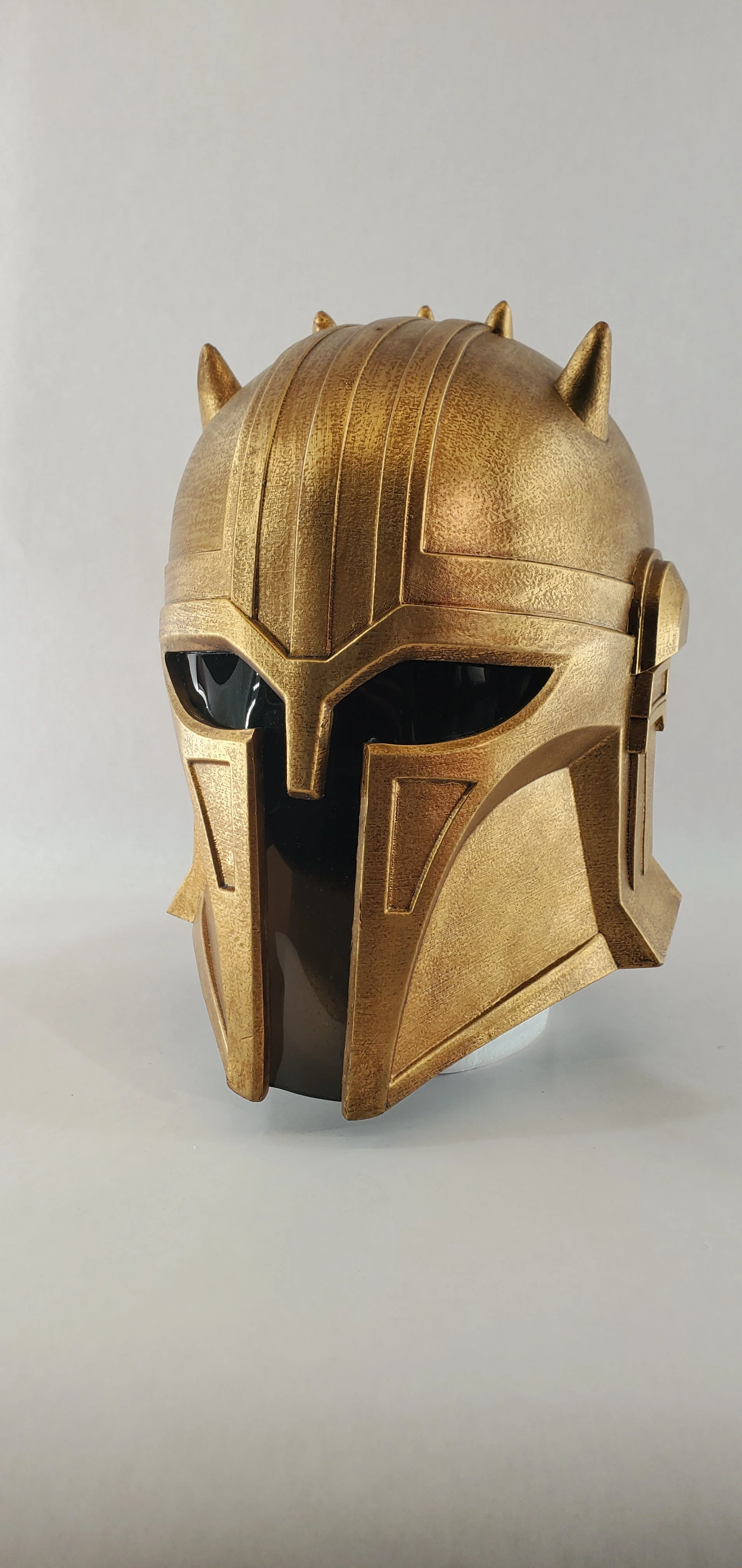 Mandalorian Armorer Helmet - Image 4