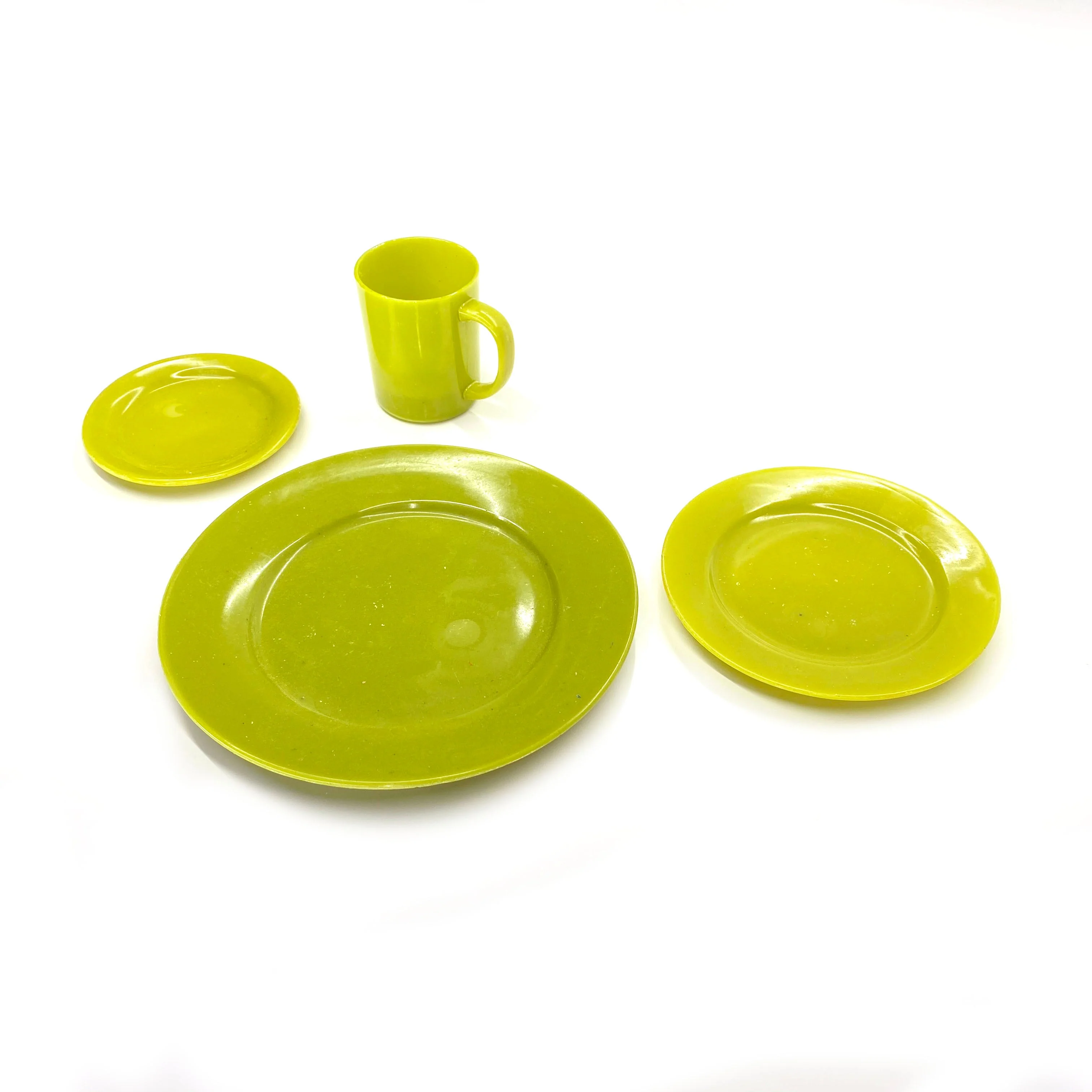 SMASHProps Breakaway 4 Piece Place Setting - Image 13