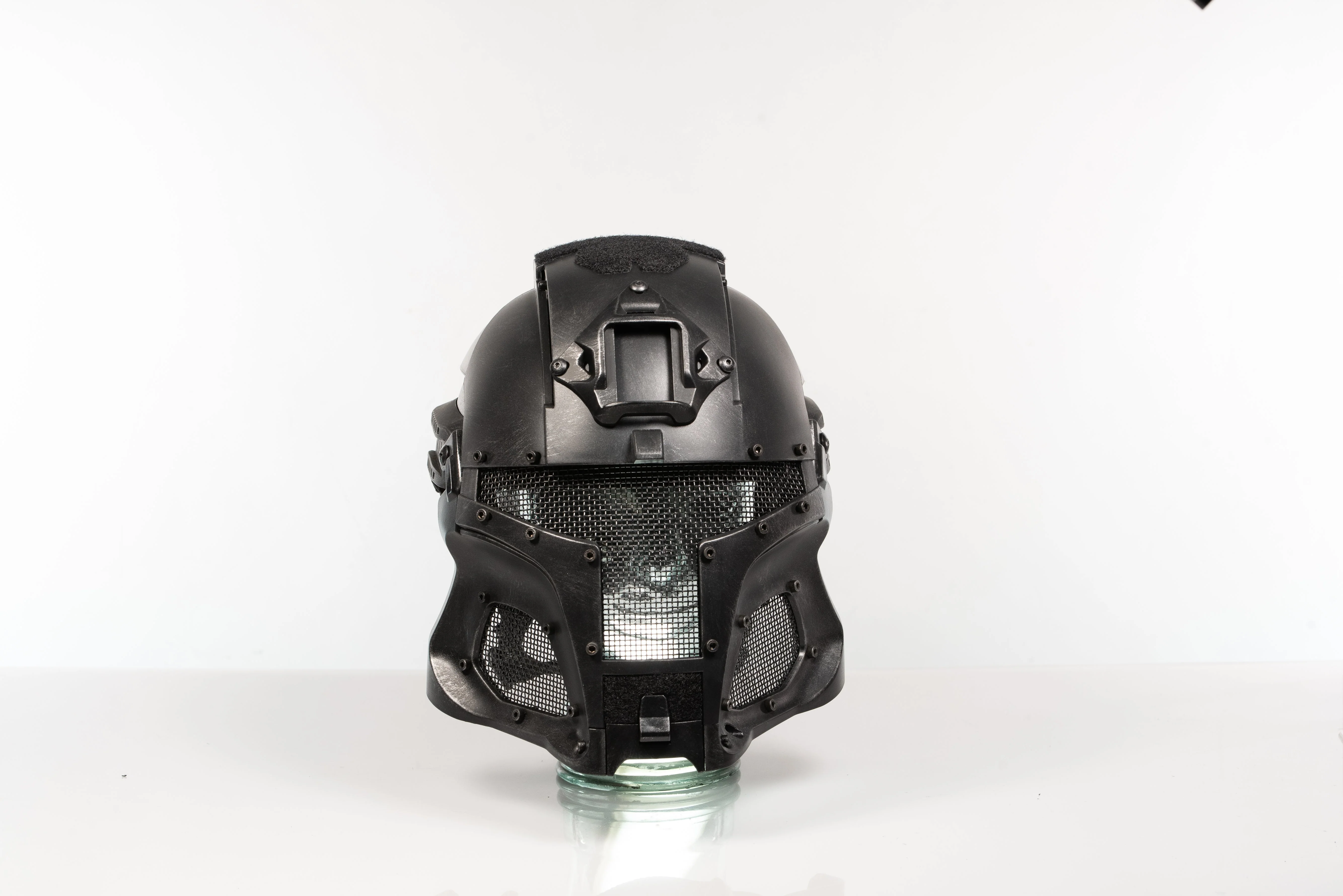 Space Warrior Tactical Helmet Cosplay - Image 3