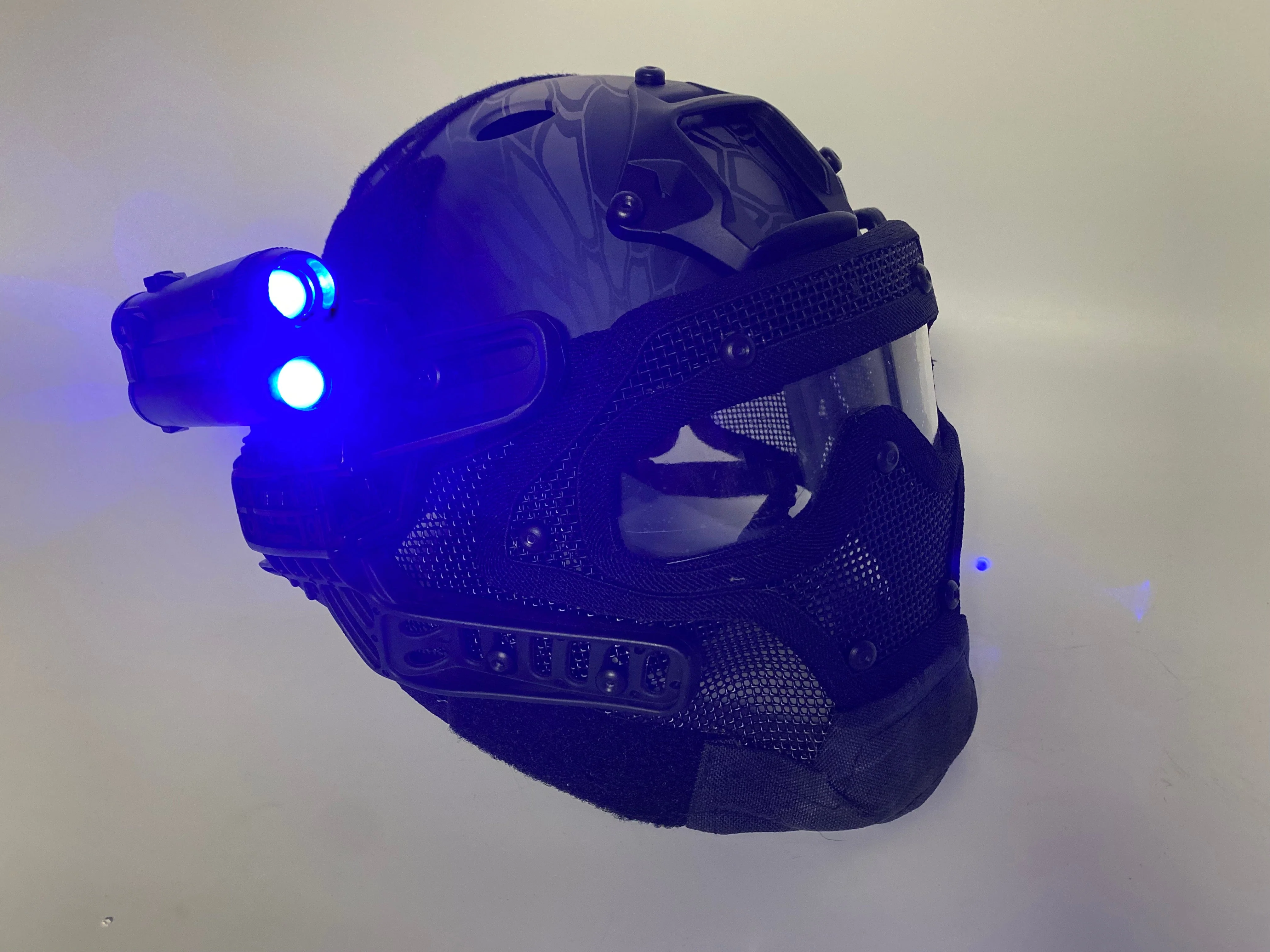Tactical Helmet and Face Mask - Image 10