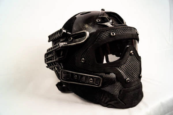 Tactical Helmet and Face Mask - Image 3