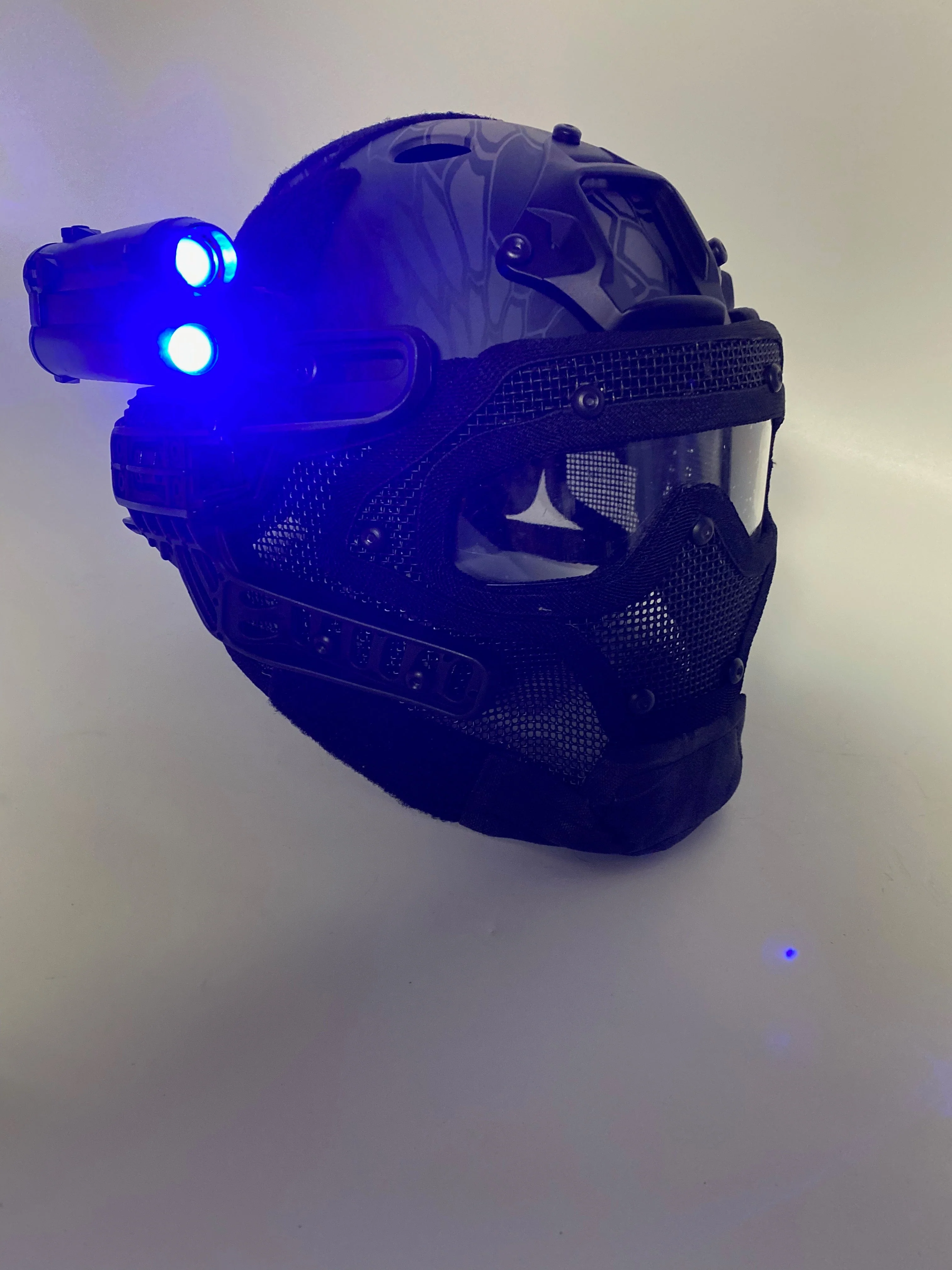 Tactical Helmet and Face Mask - Image 8